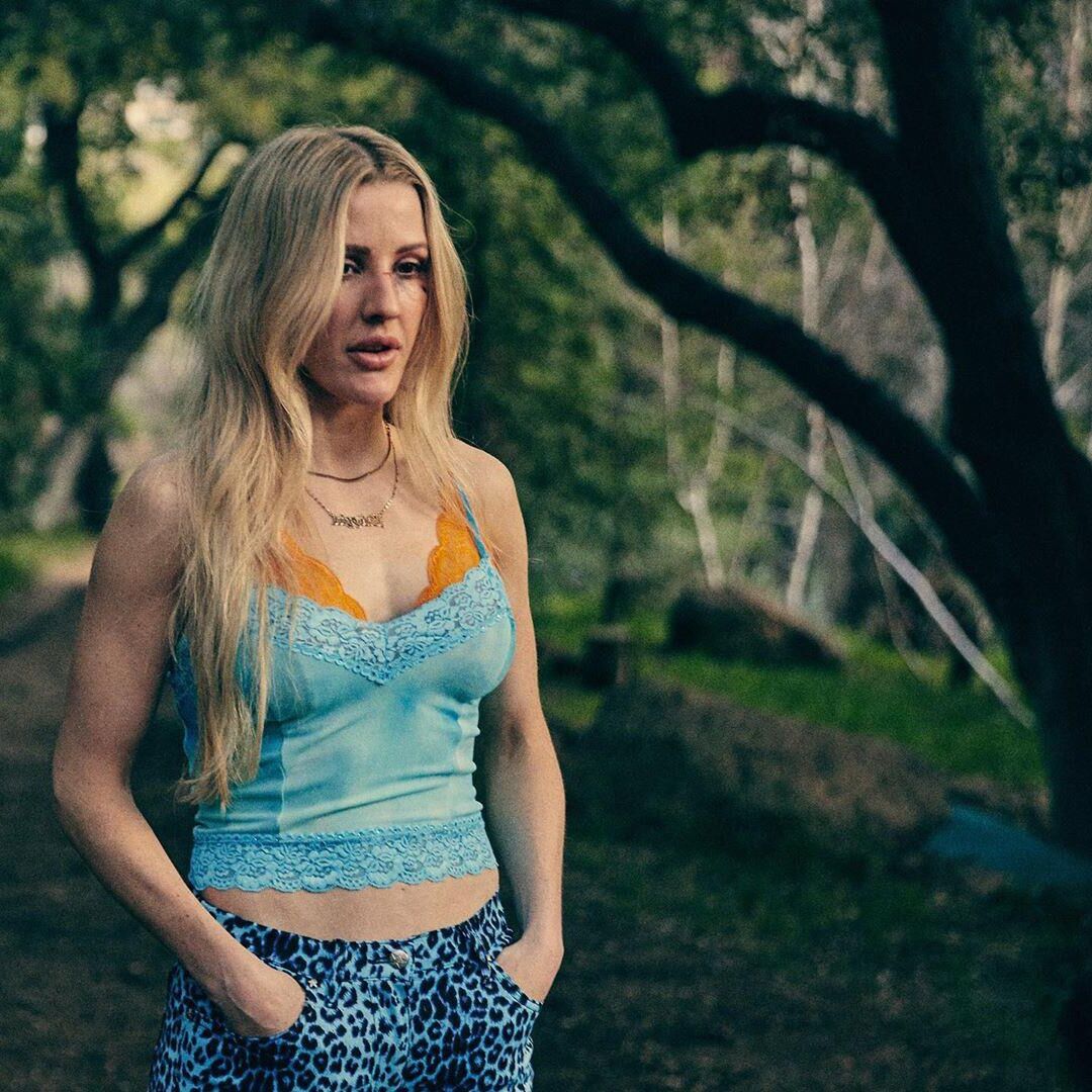 Titten Ellie Goulding