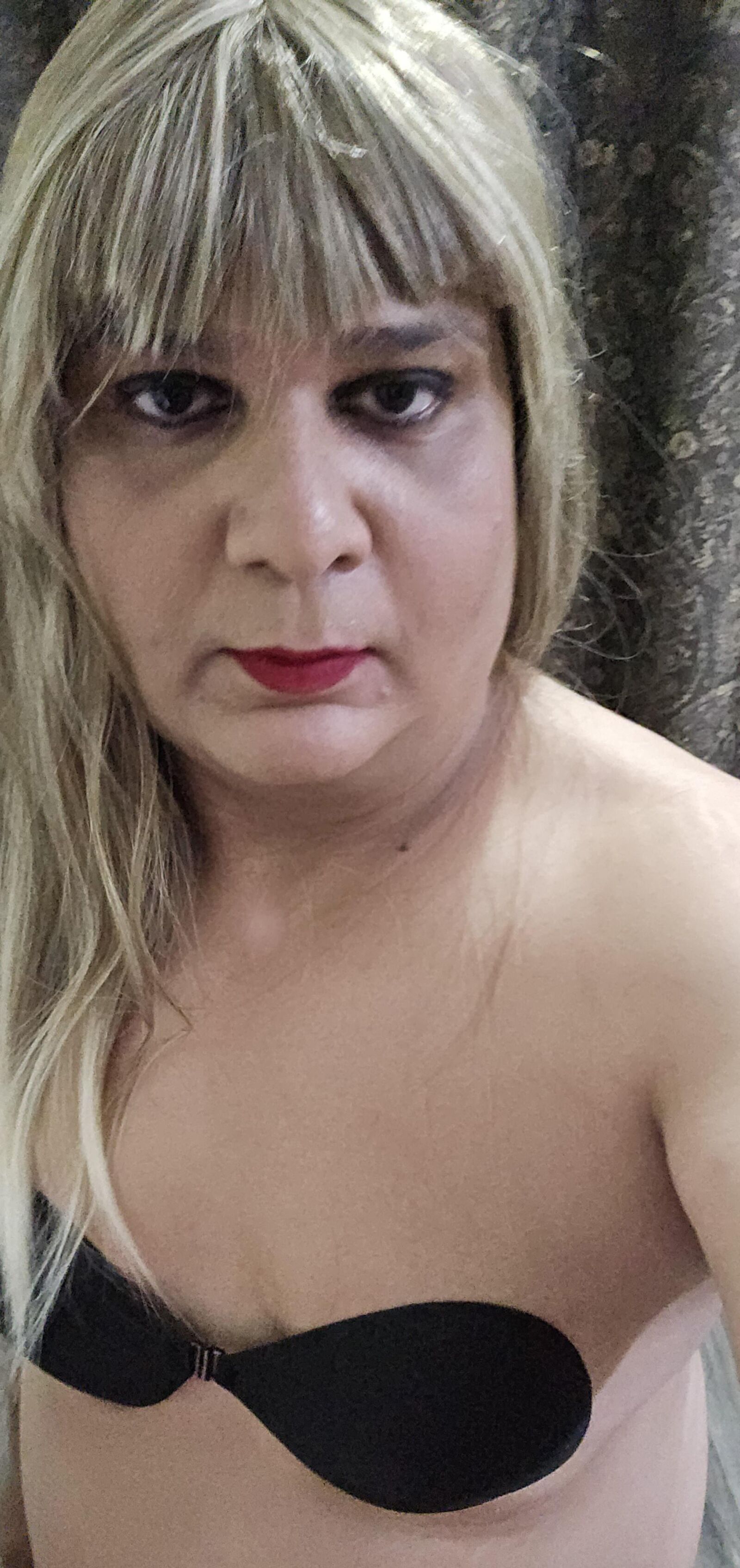 Blonde Shemale Monica M Nahaufnahme