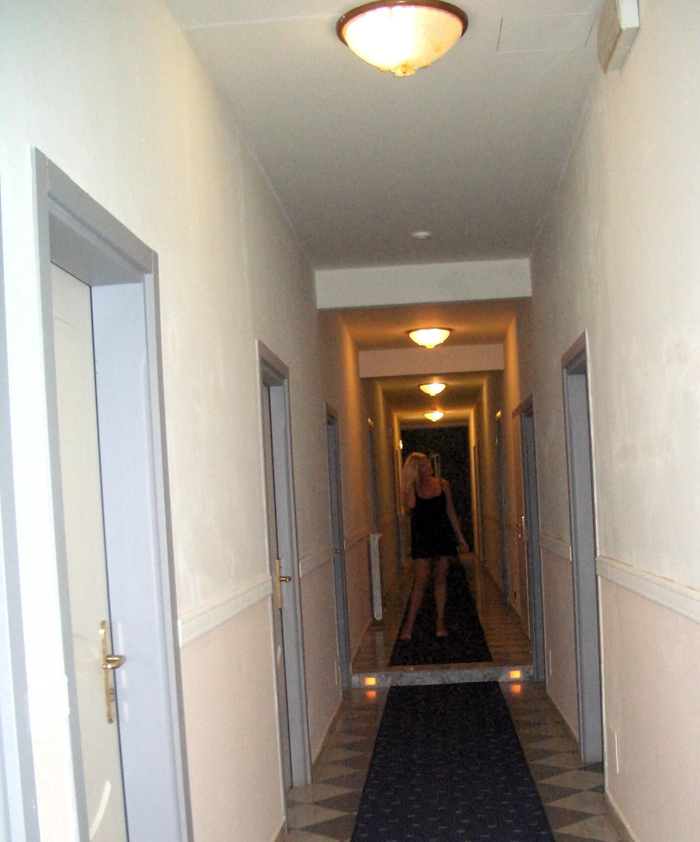 PUBLIC NUDITY AT HOTEL 