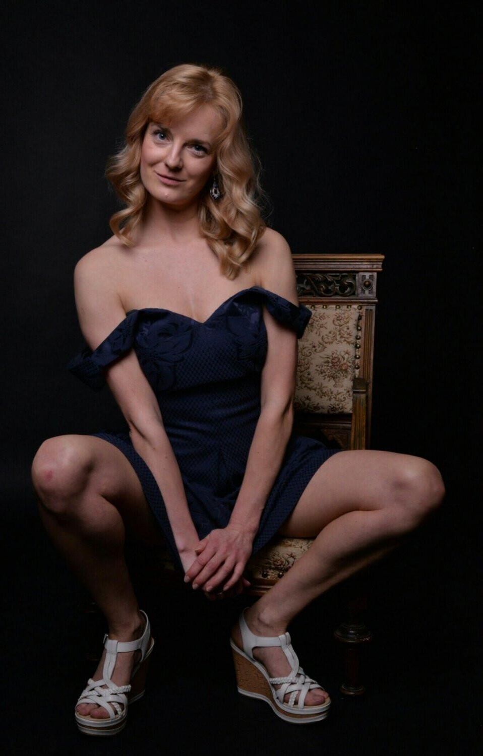 Blonde MILF