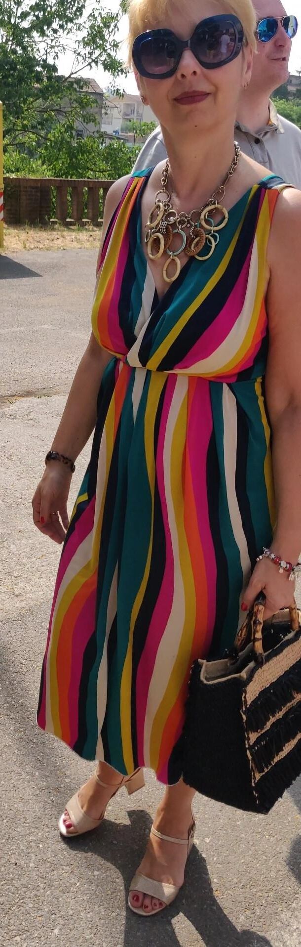 Candid Mature blonde