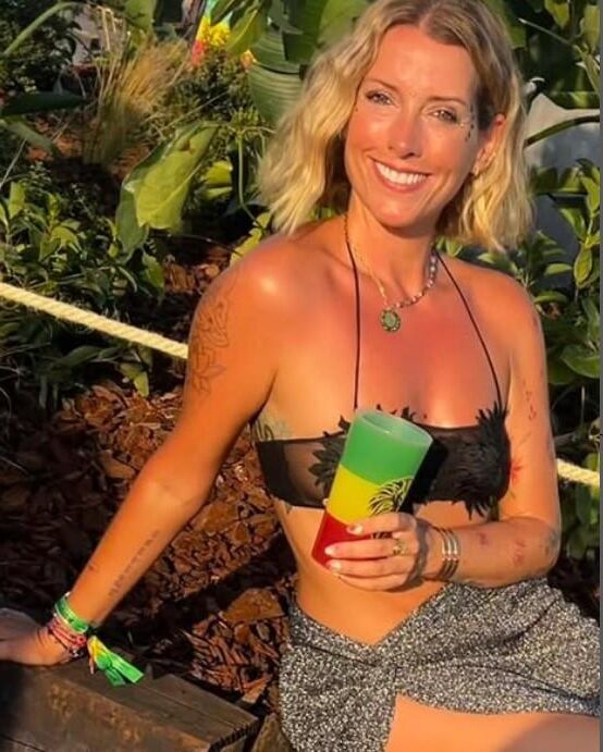 DR.PATRICIA ROMAN
