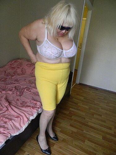 Old mature Rimma from Moscow has pantalones