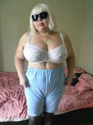 Old mature Rimma from Moscow has pantalones