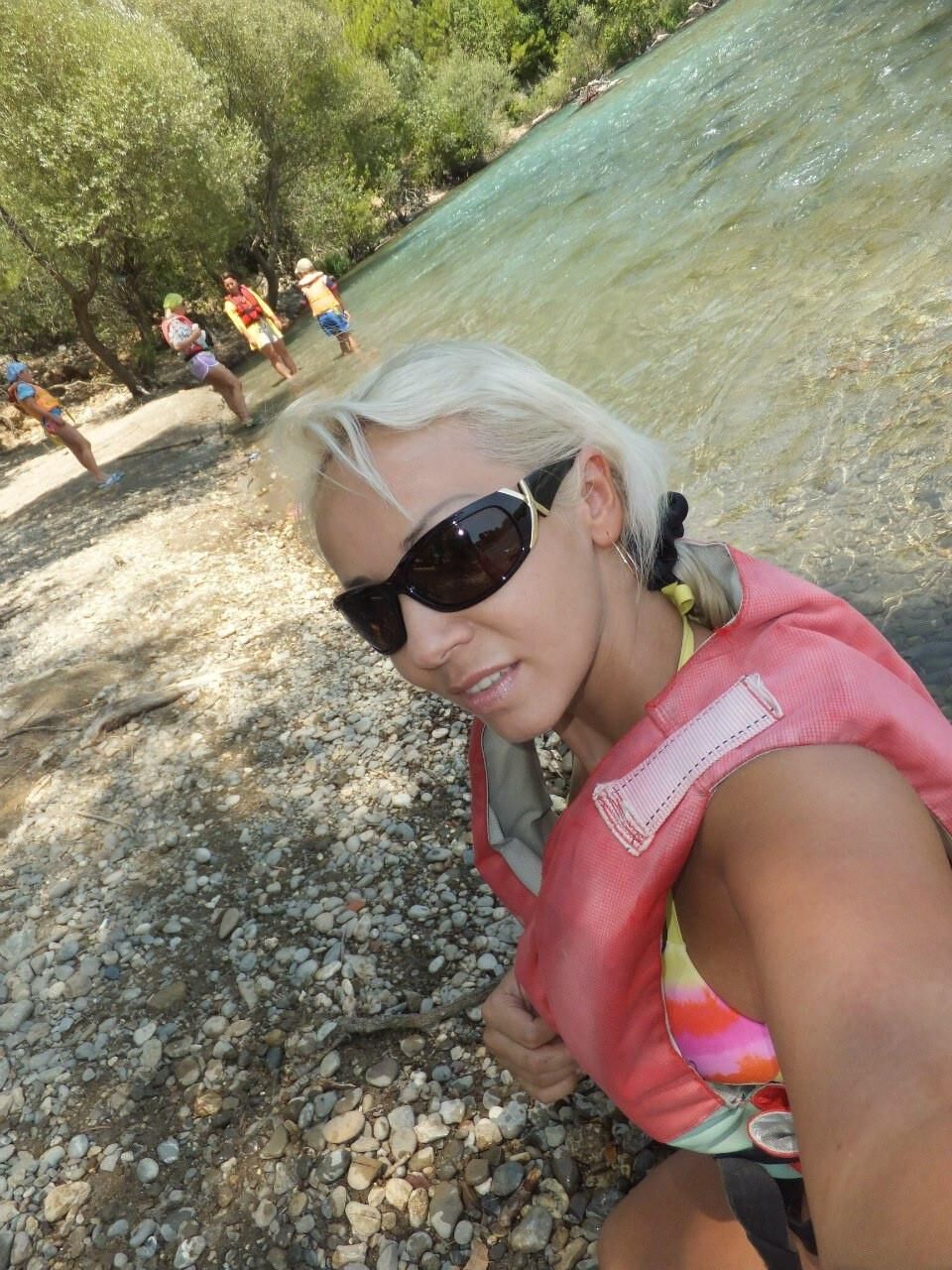 Mature Russian blonde Guzel from Kazan gave the show