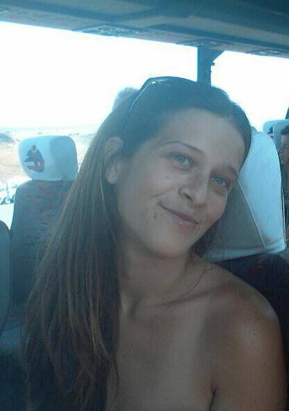 ¿Qué merece a esta nena?