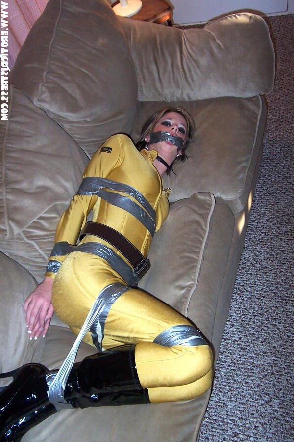 Krystal Nyte I'm looking for this photoset