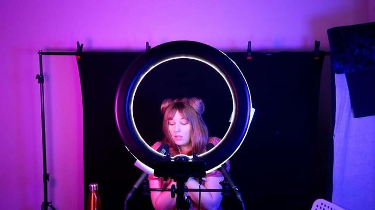 Suavemente Galoshes asmr algunas fotos actualizadas "detrás de escena"