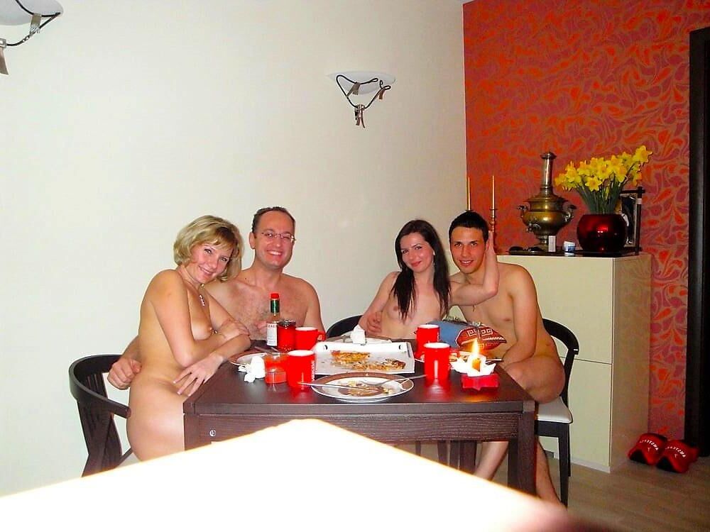 Sexy MILF Swinger