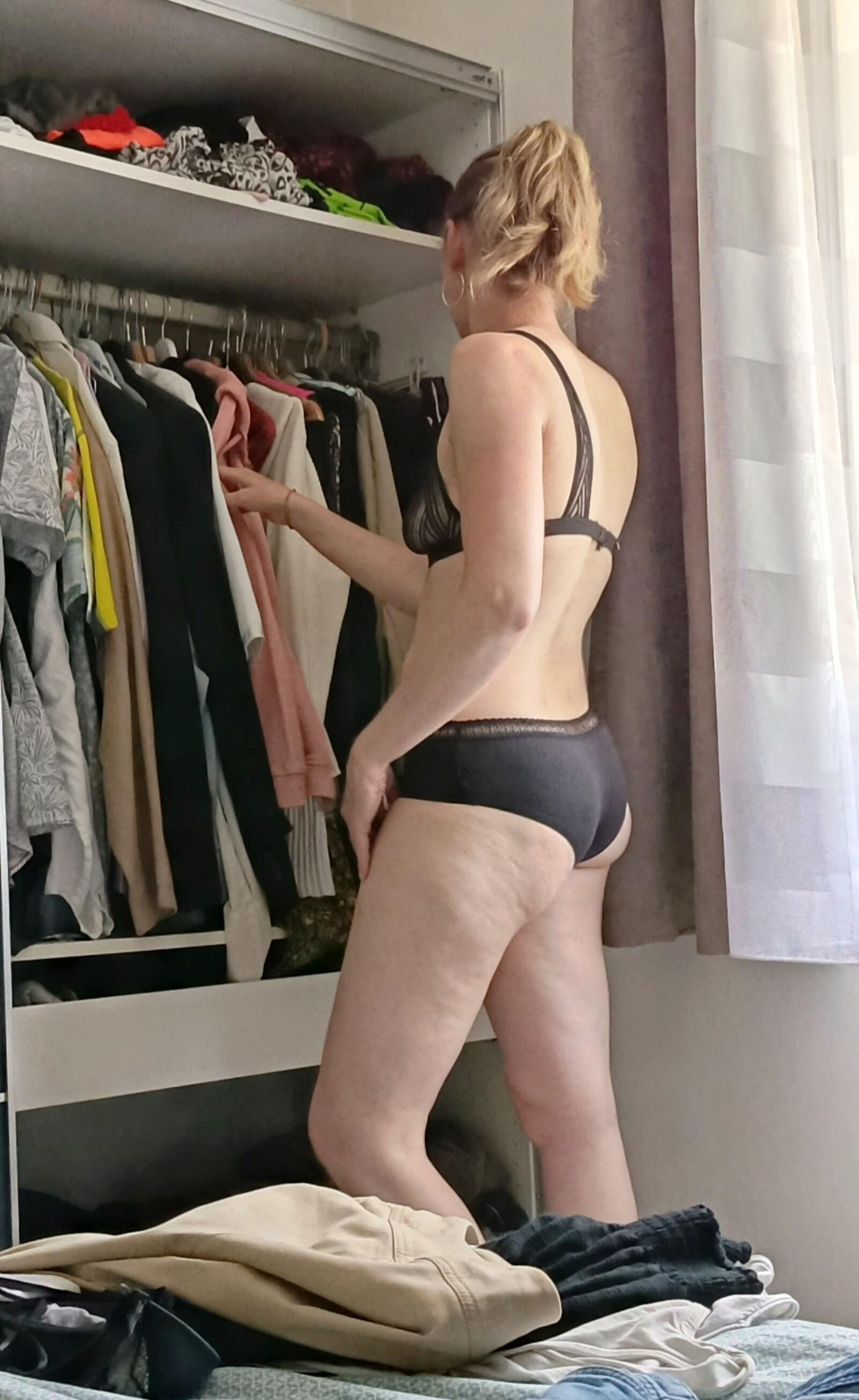 my wife white ass unaware pics