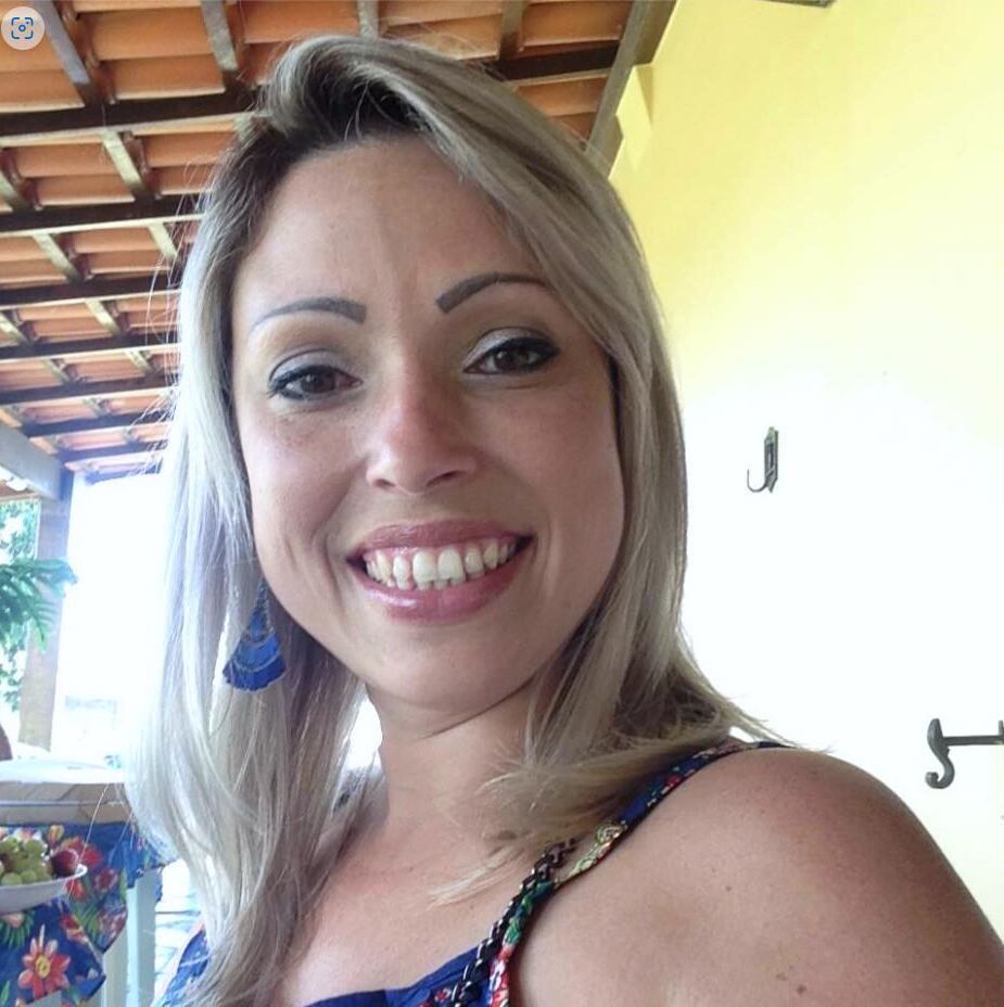 VANESSA SOUSA LOURA DELICIOSA