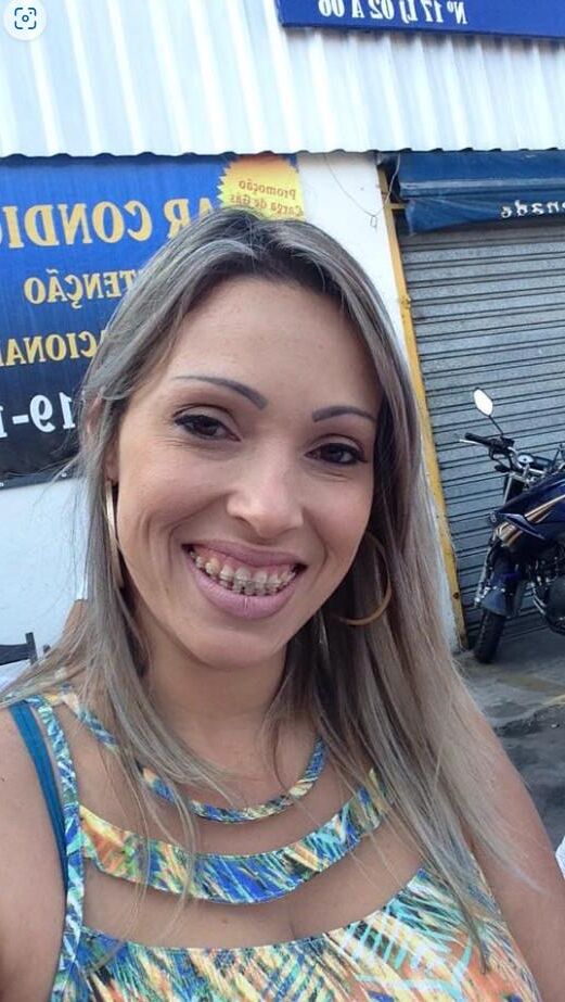 VANESSA SOUSA LOURA DELICIOSA