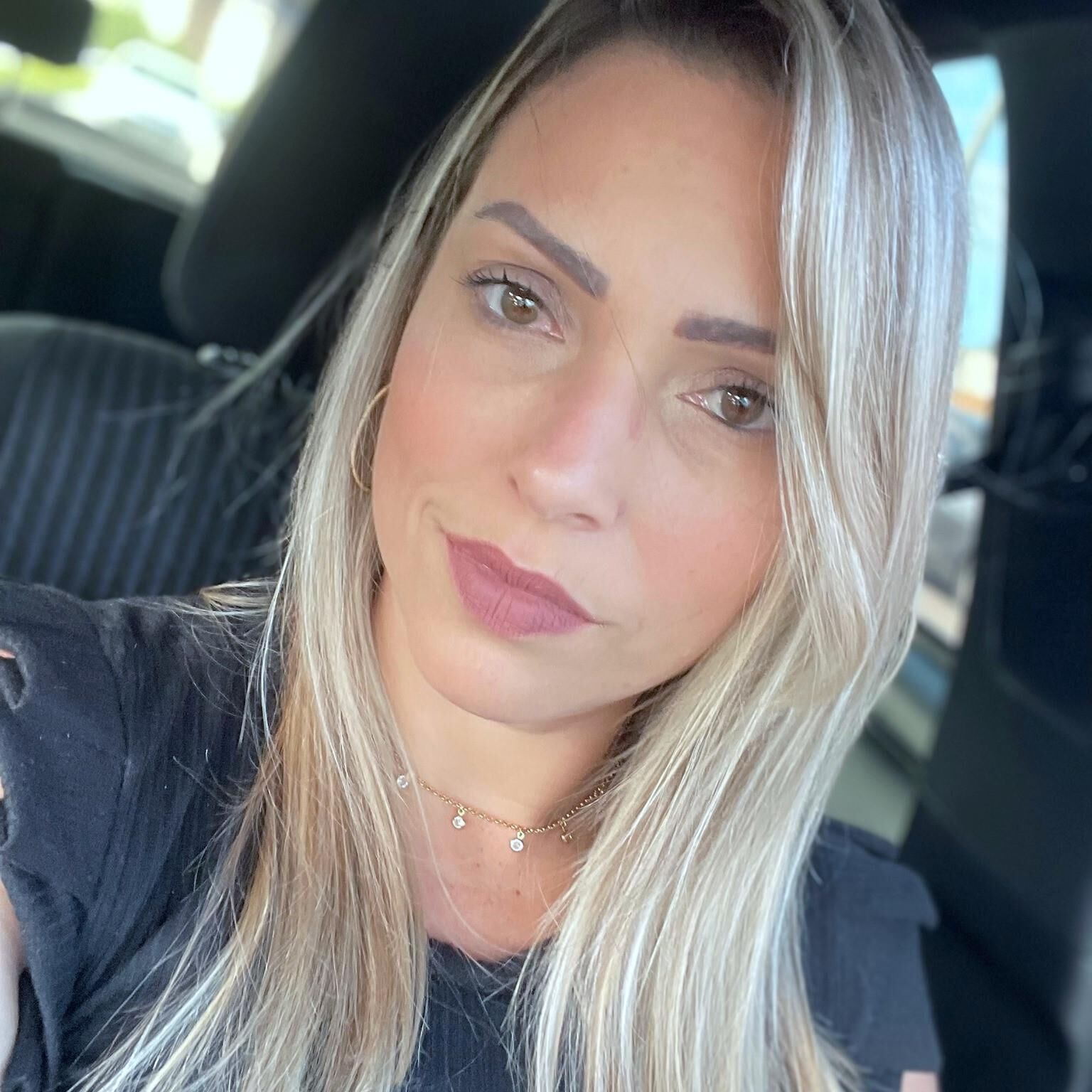 VANESSA SOUSA LOURA DELICIOSA