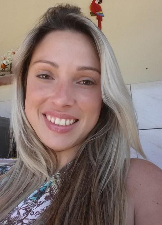 VANESSA SOUSA LOURA DELICIOSA
