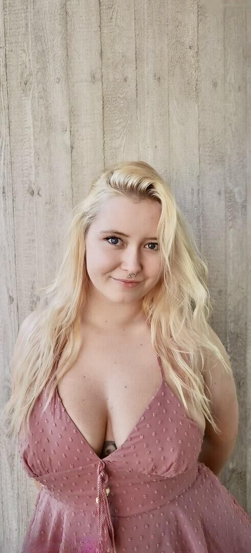 Denise Big Butt Big Boobs Beauty German Blonde Girl Mixed Hot Sh