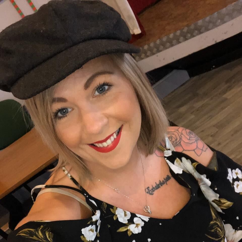 Blonde Yorkshire Raver Something, Non Nude