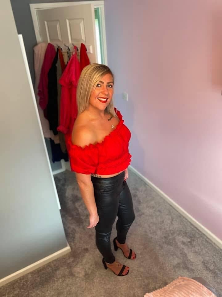 Blonde Yorkshire Raver Something, Non Nude