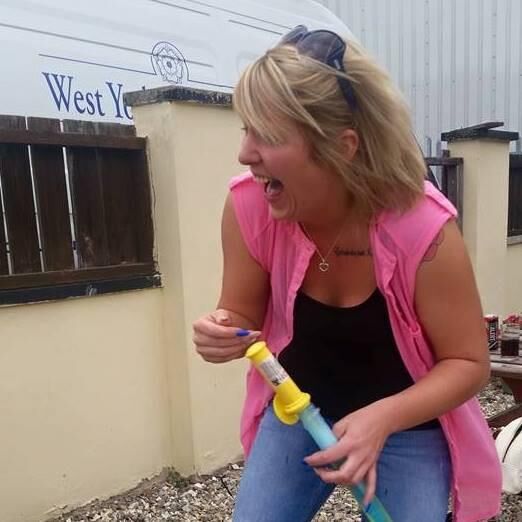 Blonde Yorkshire Raver Something, Non Nude