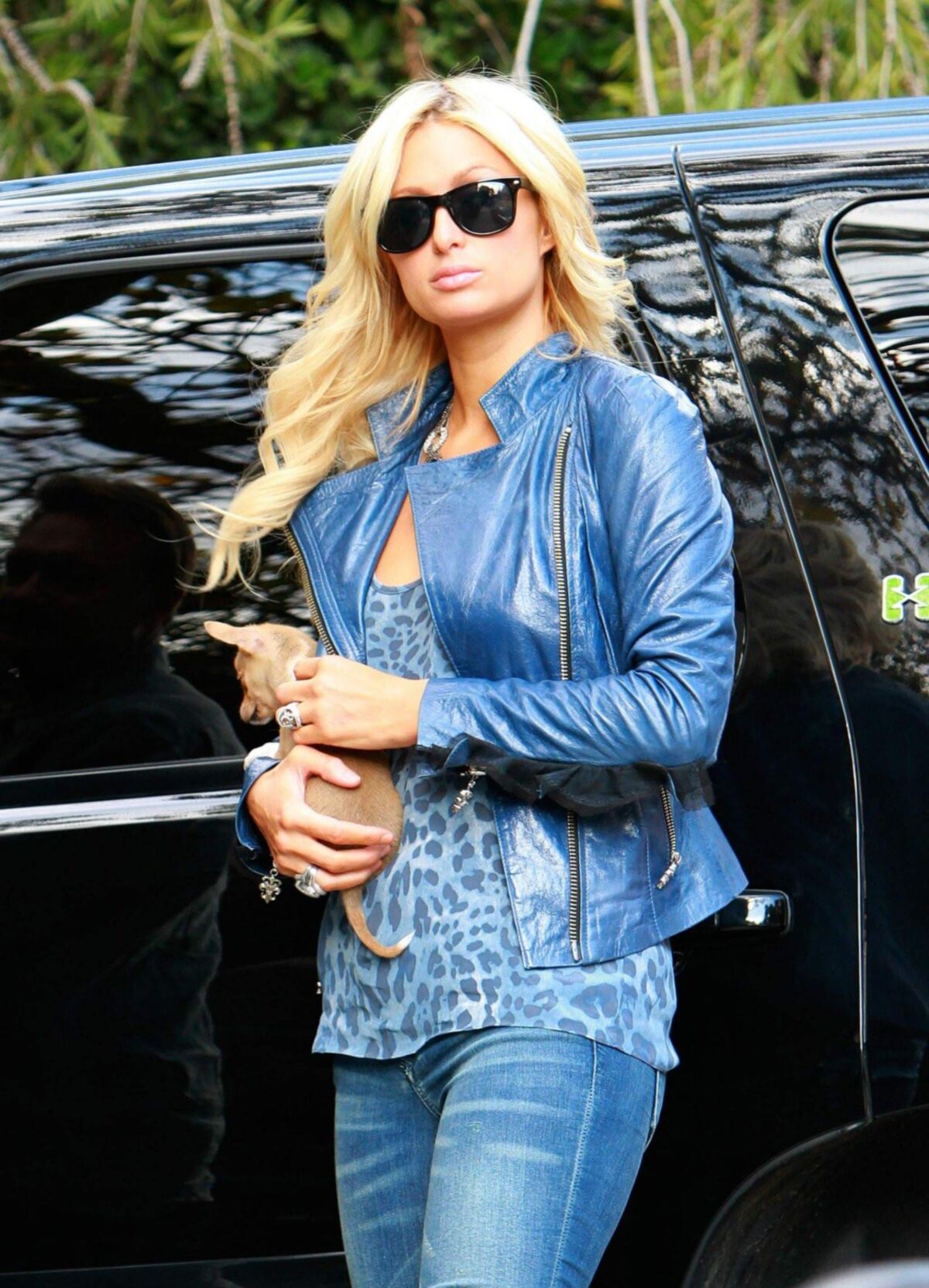 Paris Hilton tight jeans ass