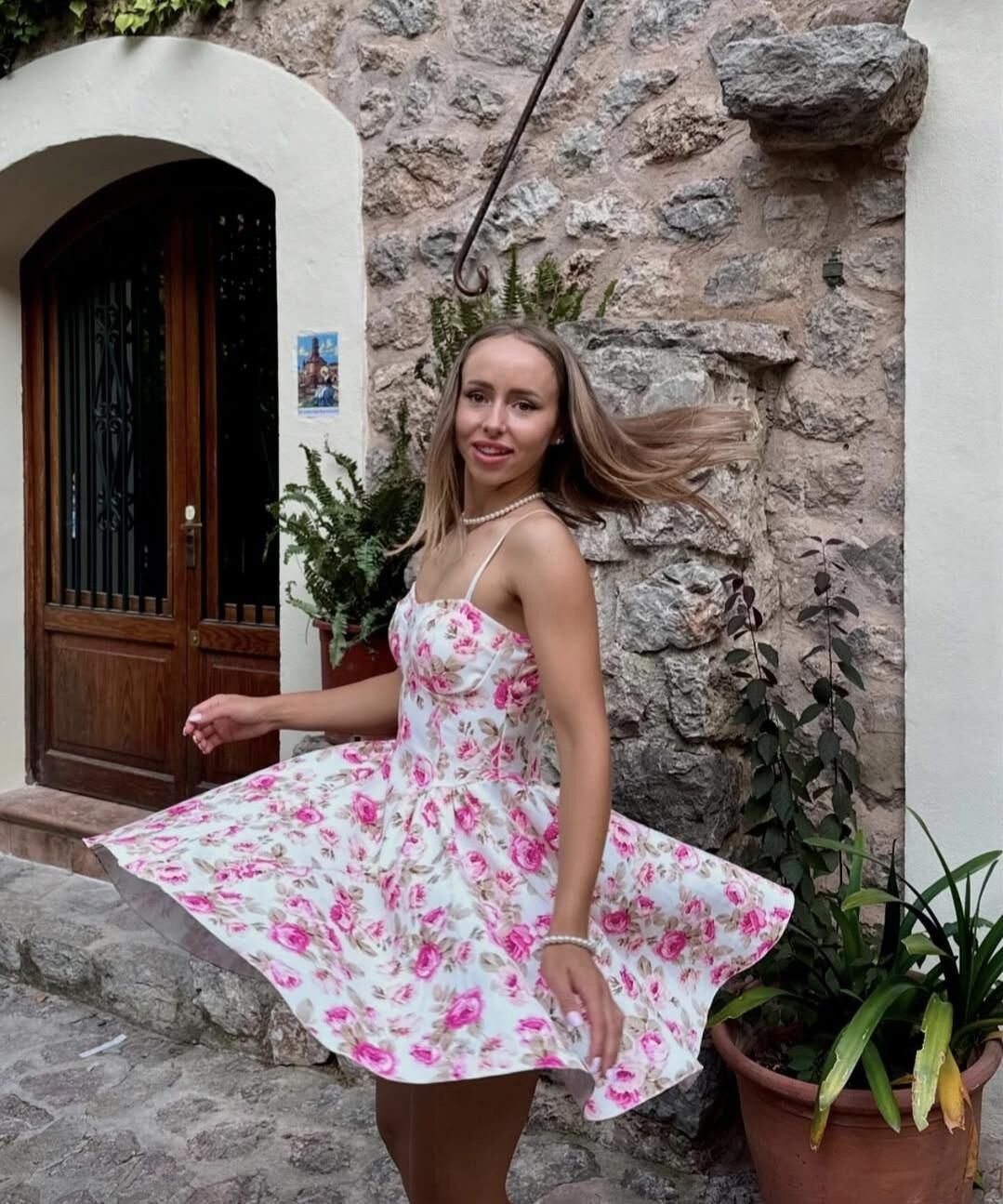 Romanian Slut Alexandra Ale 