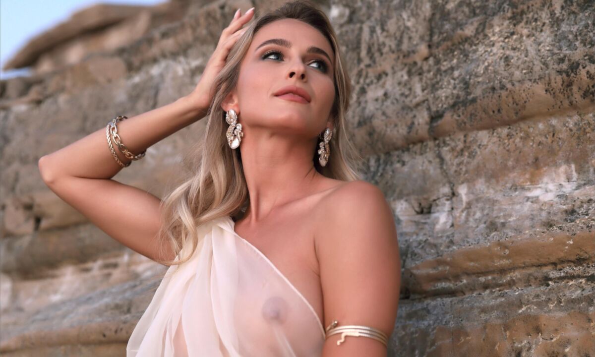 Cara Mell Beach princess (NN)
