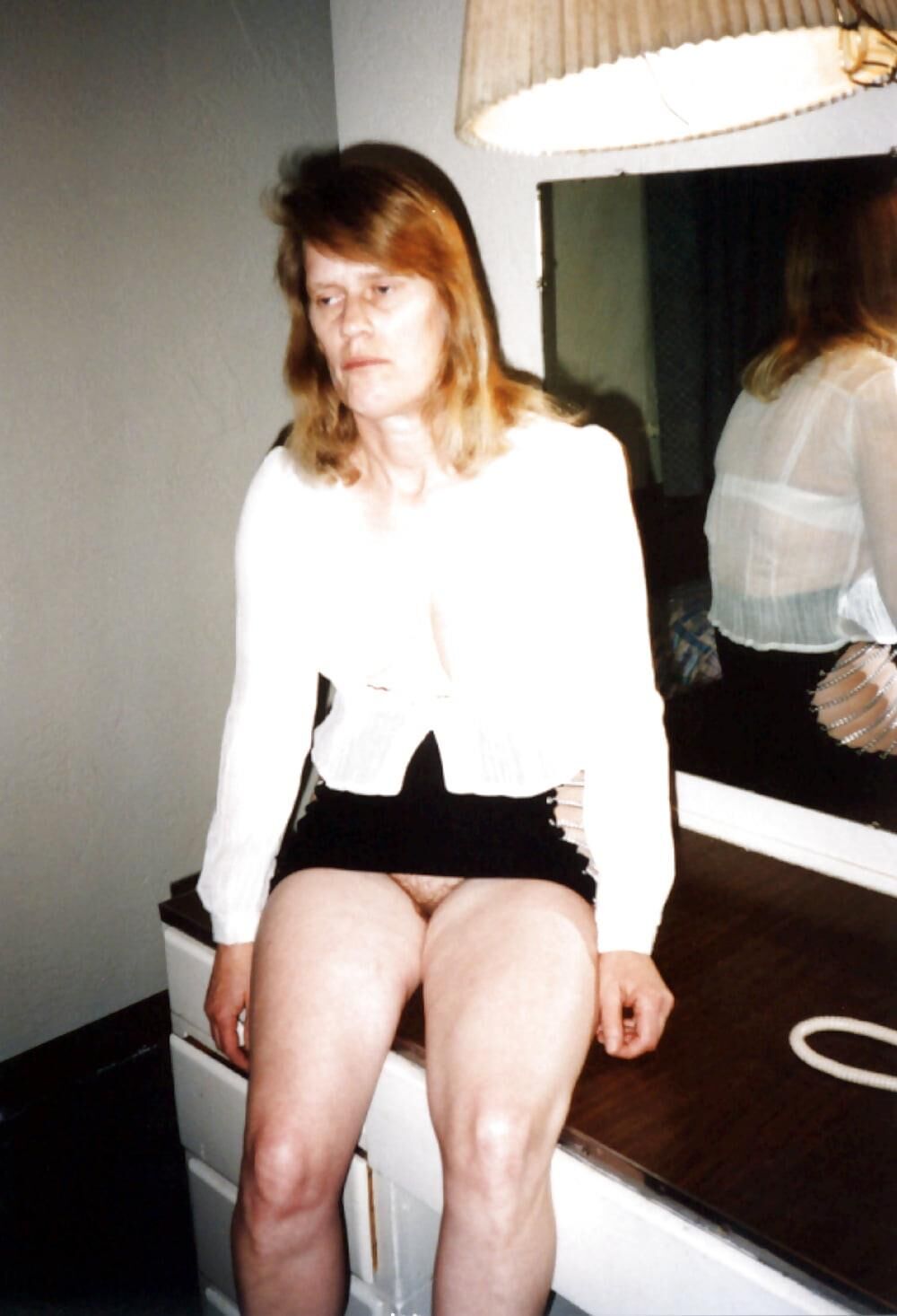 THERESIA PHORE AU MOTEL REST THEALLER'S REST