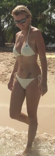 Ludivine French Milf Big Tits Grosses Loches Bandantes