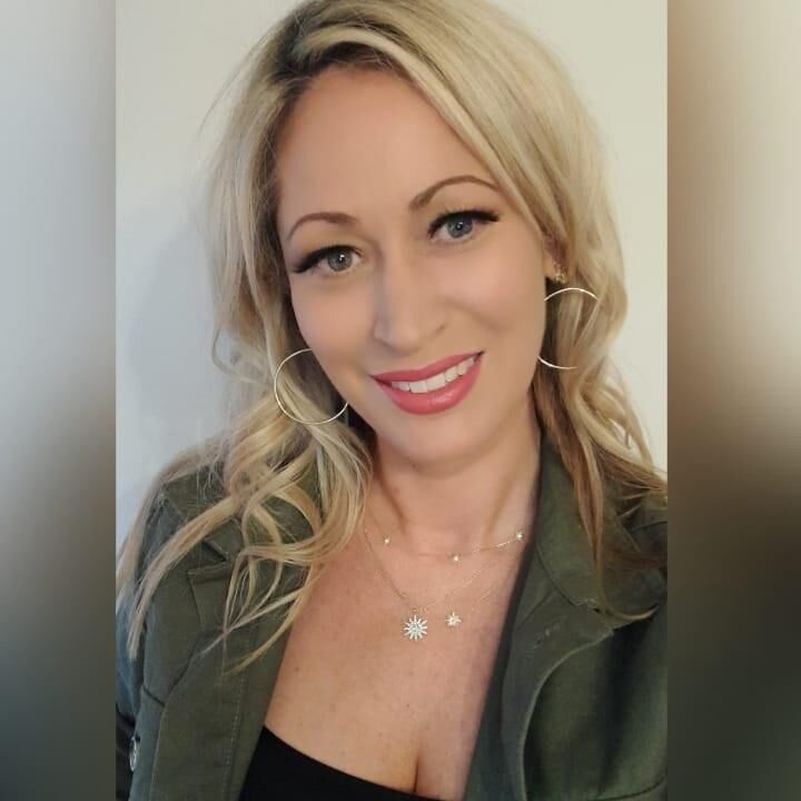 SEXY GIRLS I KNOW