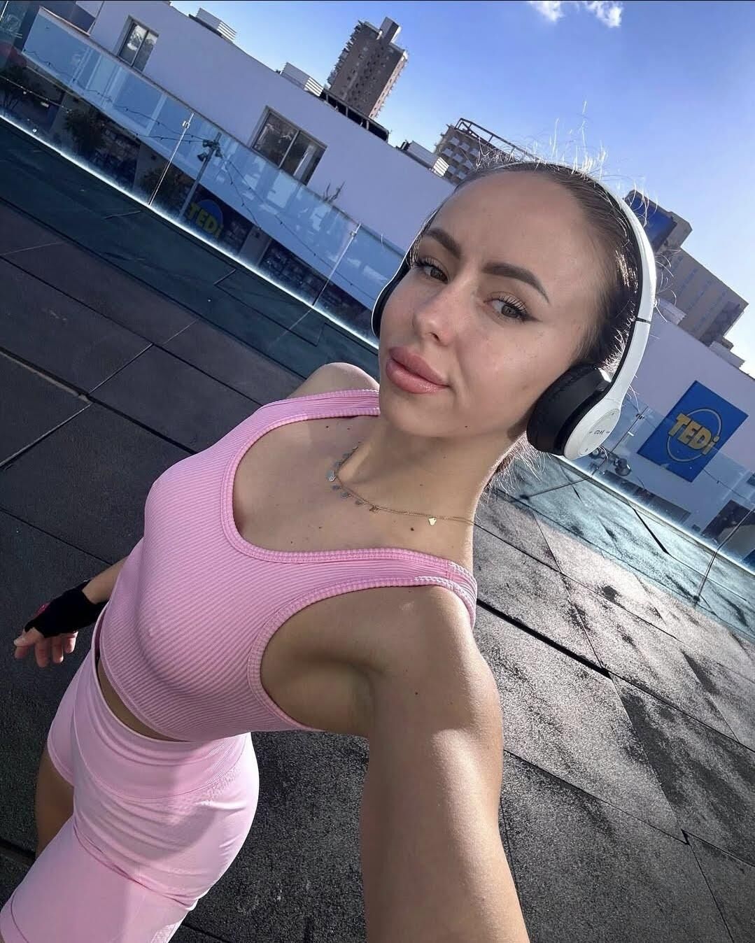 Romanian Slut Alexandra Ale 