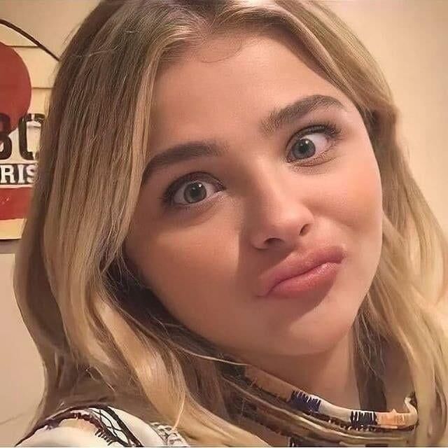Choose one weird, crazy celeb to wake up to by their face alone