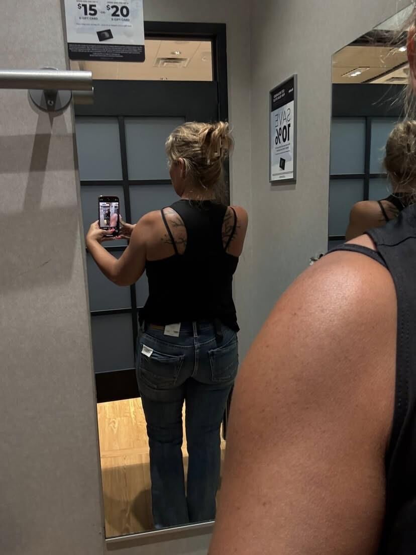  Cell Phone Selfie