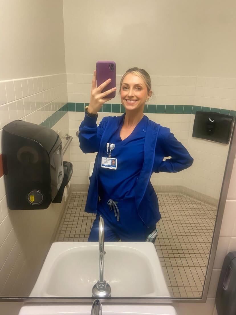  Cell Phone Selfie