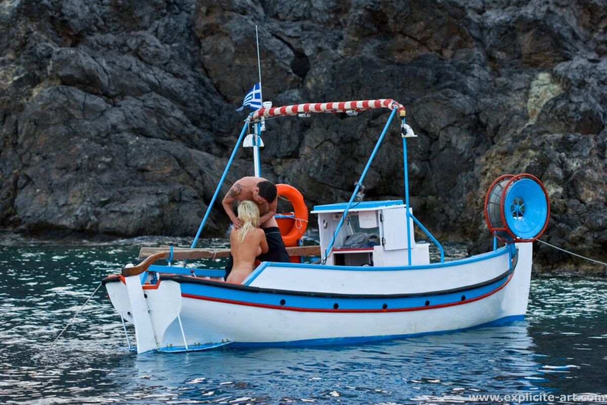 Montre Moi du Rose_orgasmes en Pleine Mer