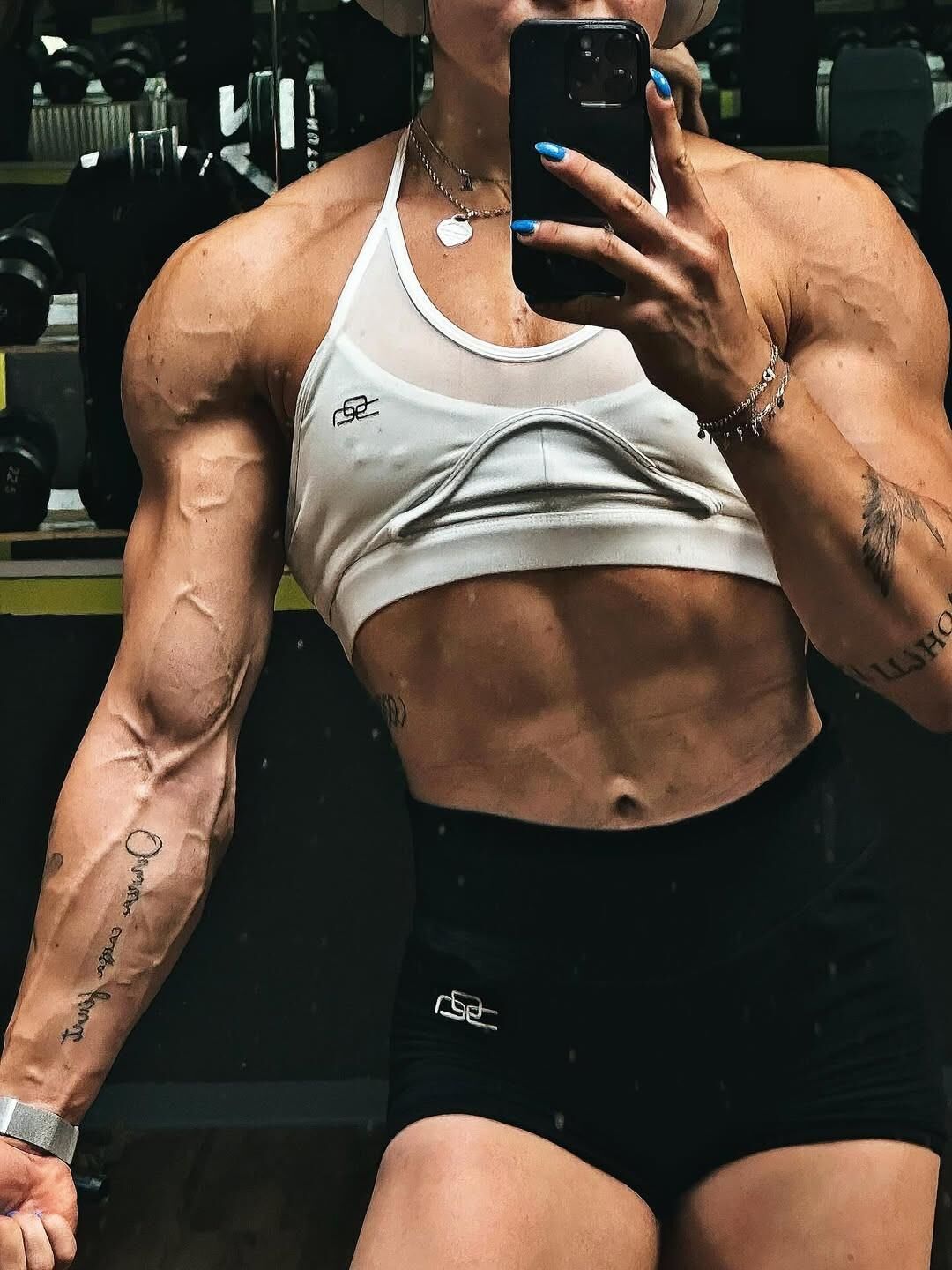 Julia D