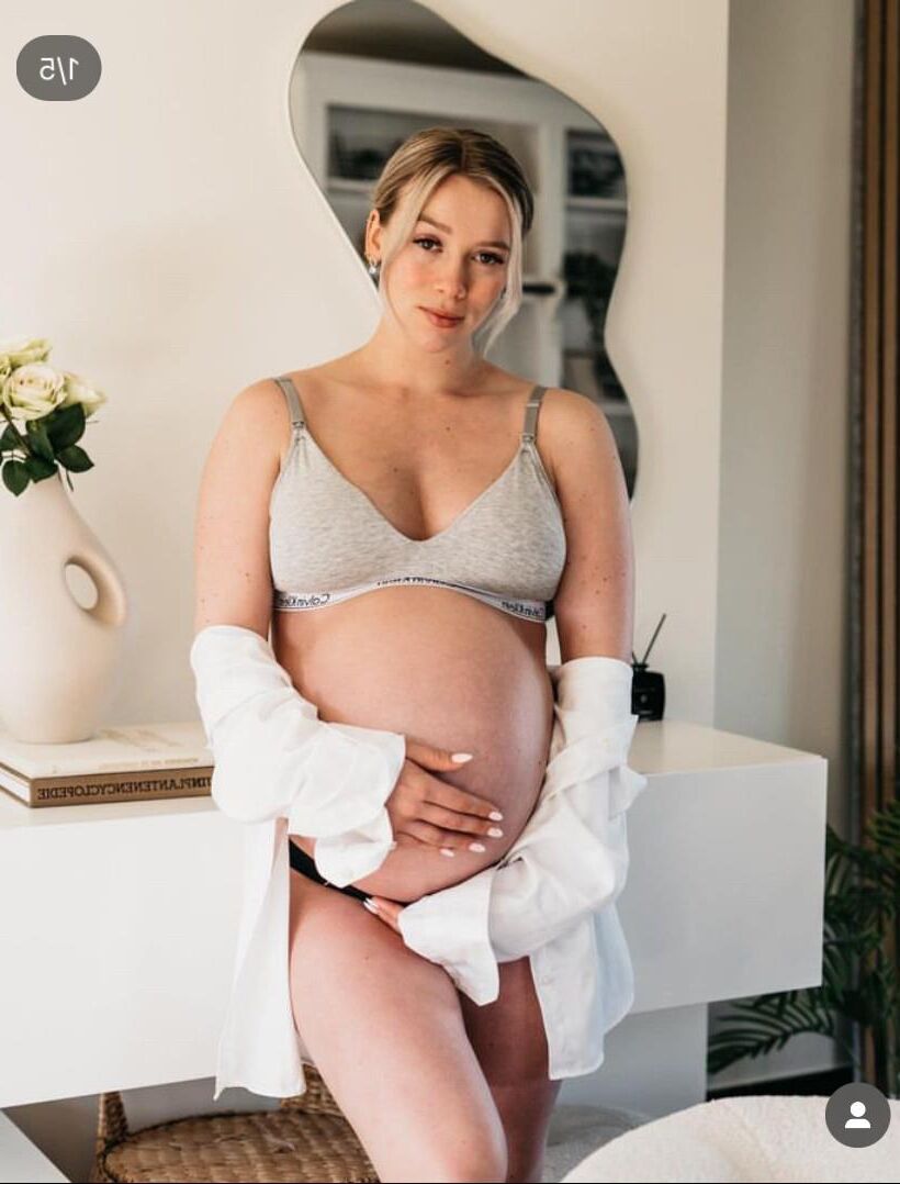 ブロンドの妊娠中の完璧なマザーロード