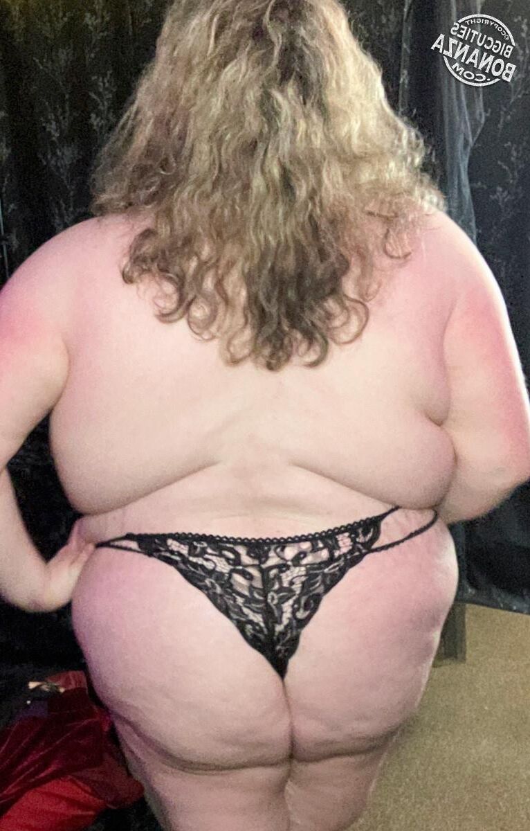 BBW VELVET SEXY STRETCH MARK BELLY