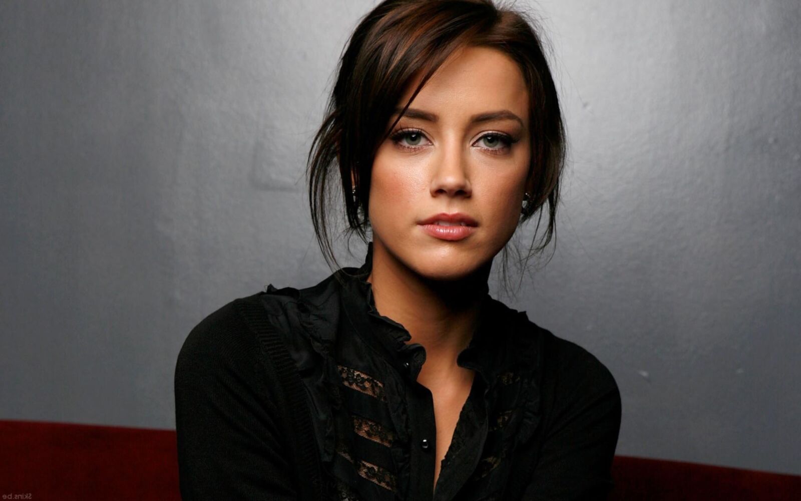 AMBER HEARD