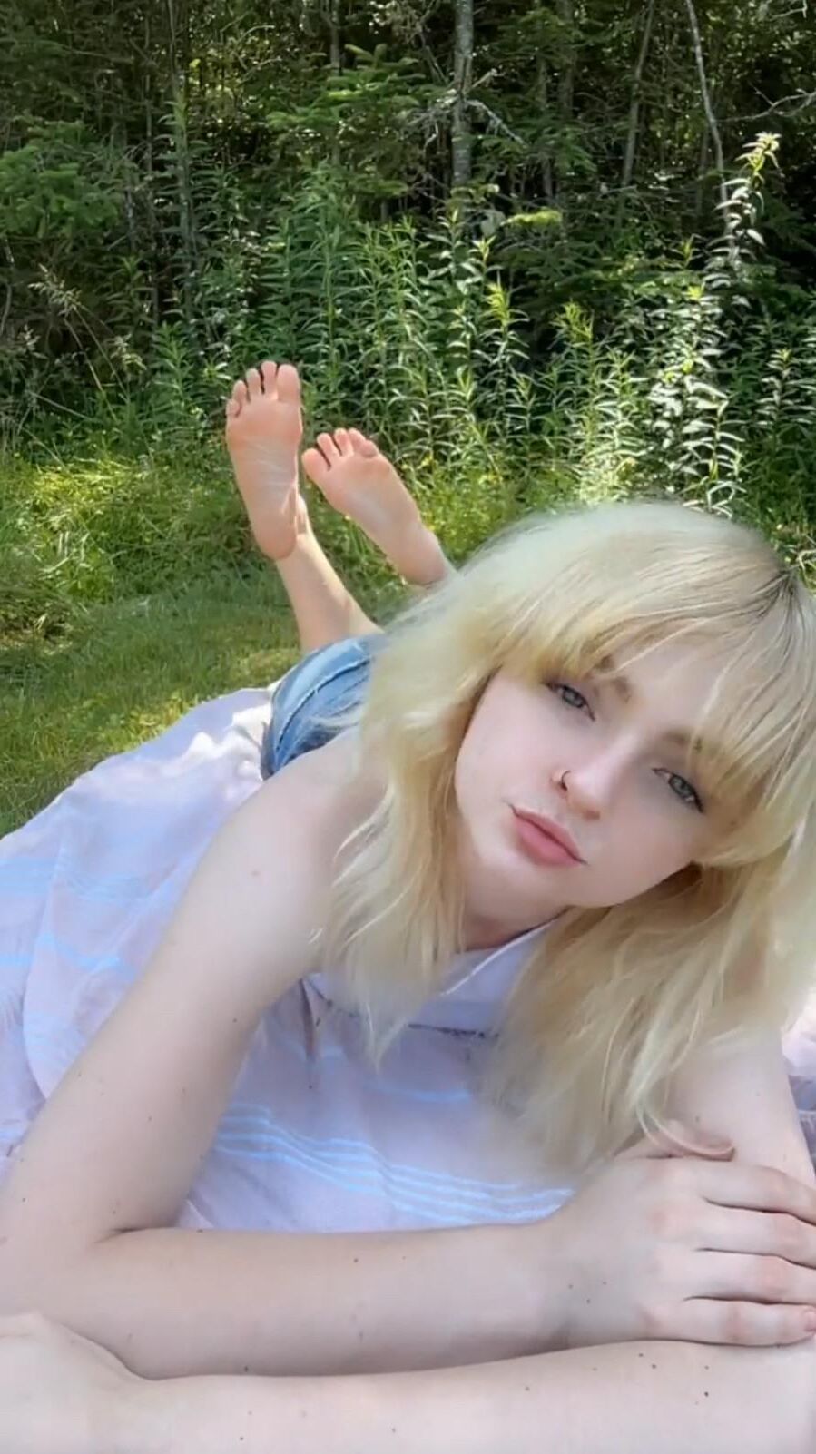 Barbie Blonde Angel Feet