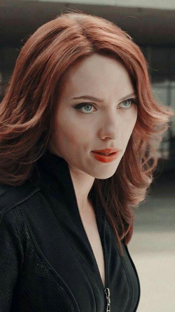 SCARLETT JOHANSSON 