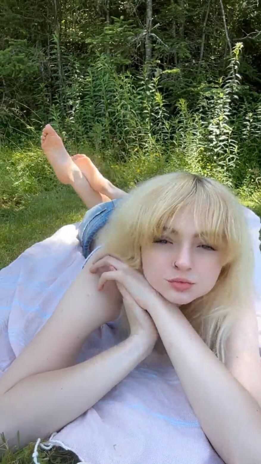 Barbie Blonde Angel Feet