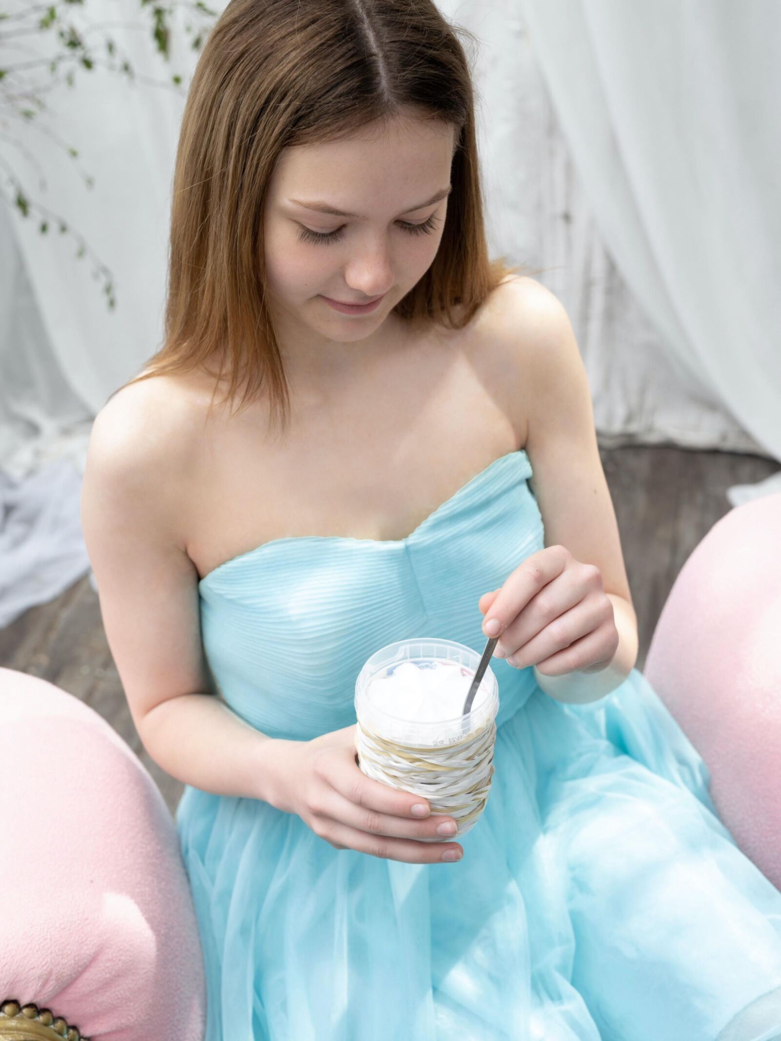 Sua princesa adolescente sentiu sua falta, papai