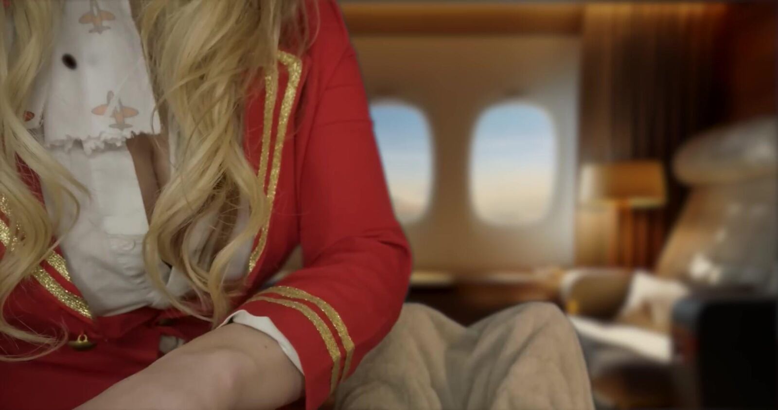 Scottish Murmurs ASMR Luxurious First Class Airline Massage