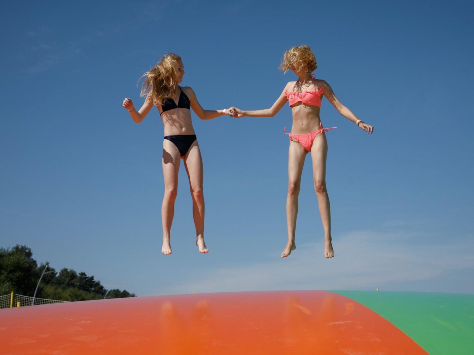 Rune und Bernie Sunny Bunnies in He Beach (NN)
