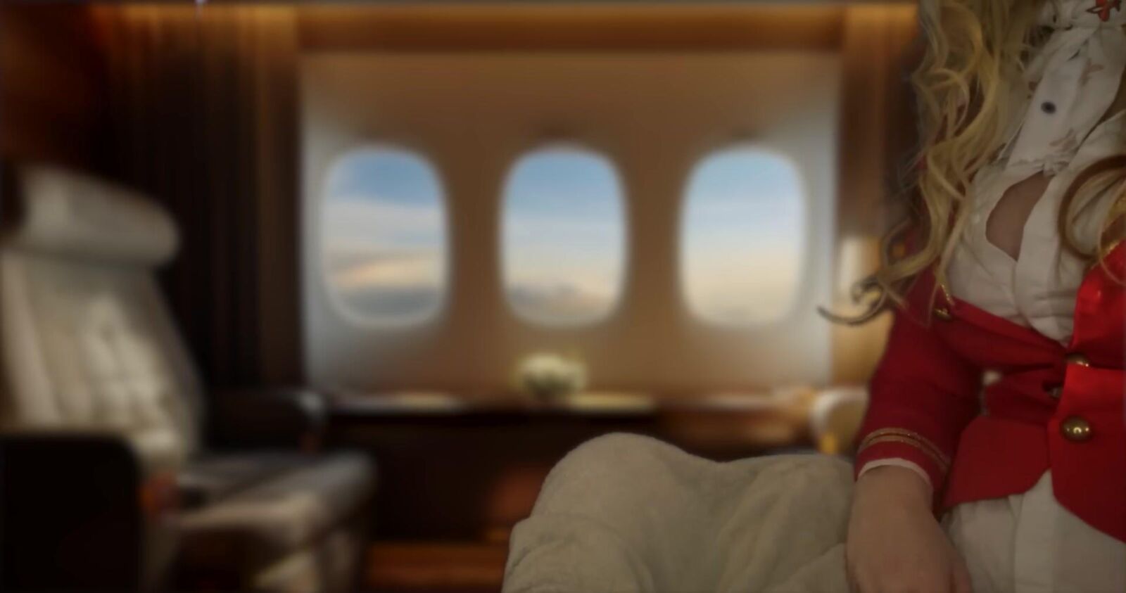Scottish Murmurs ASMR Luxurious First Class Airline Massage