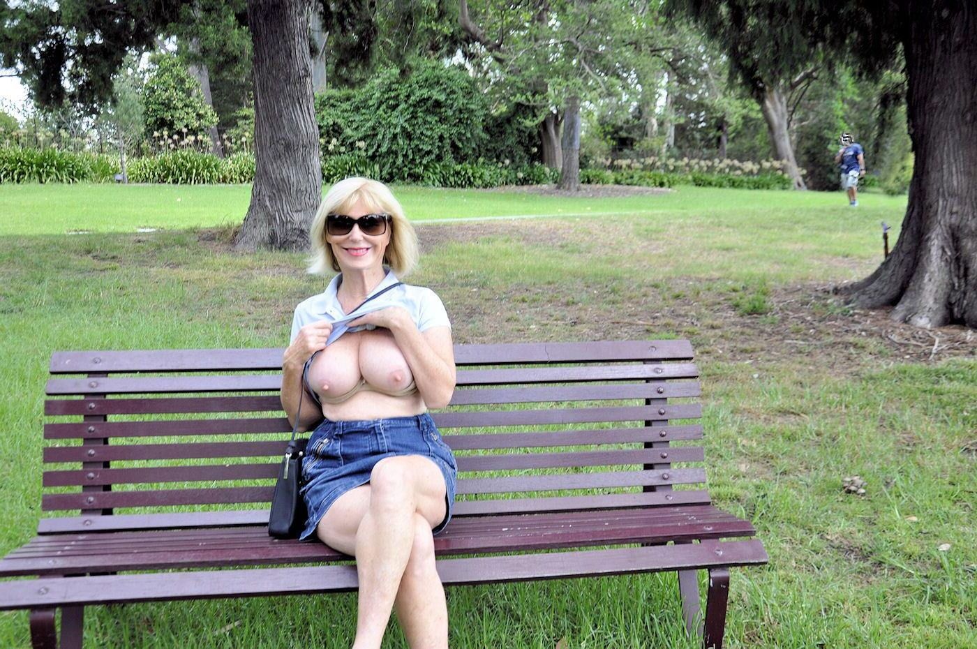 Die üppige Lady Diane wird wild: Bush, Strand und Parks!