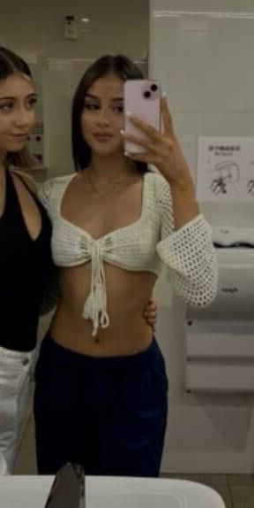 Caitlin B