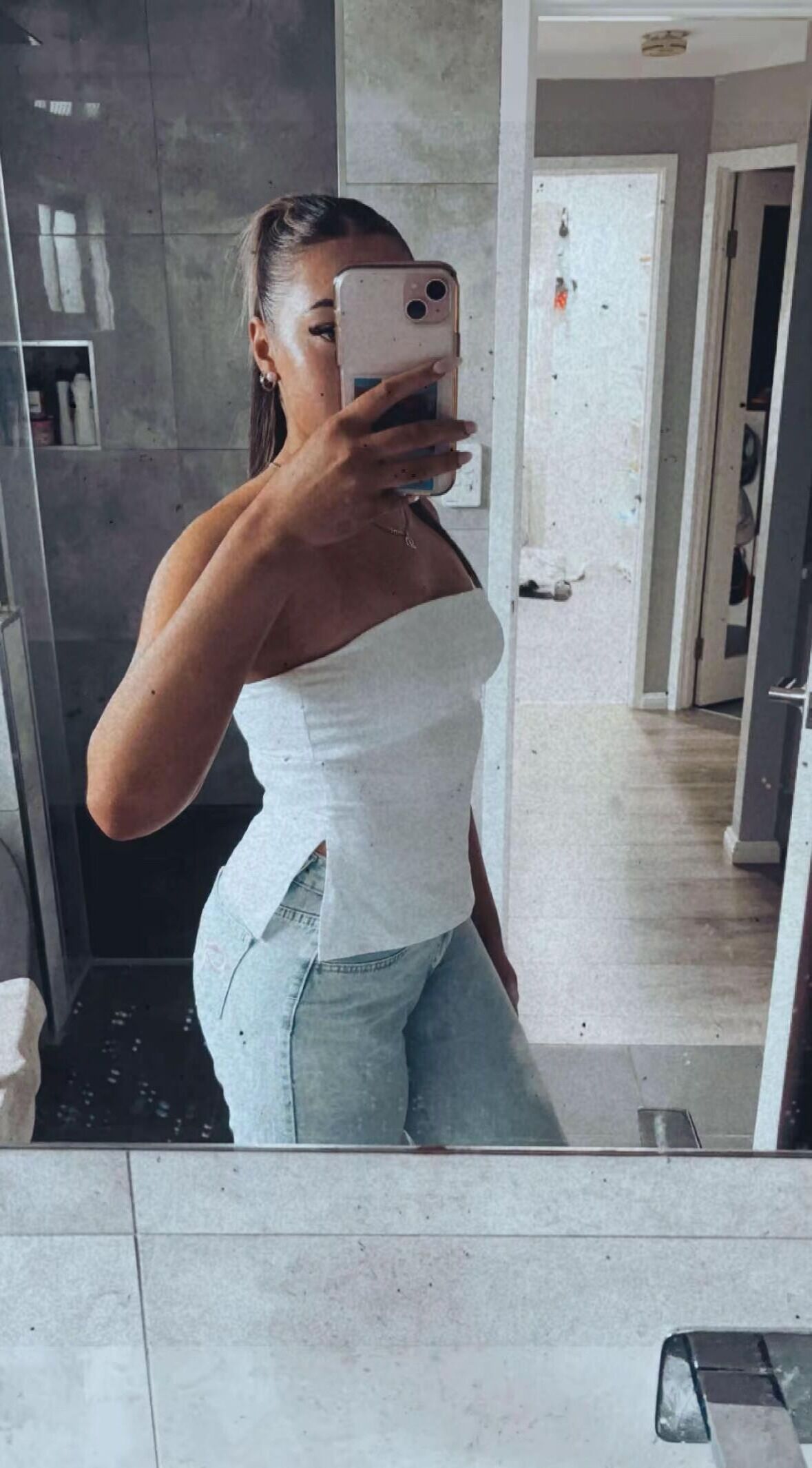 Dakota G