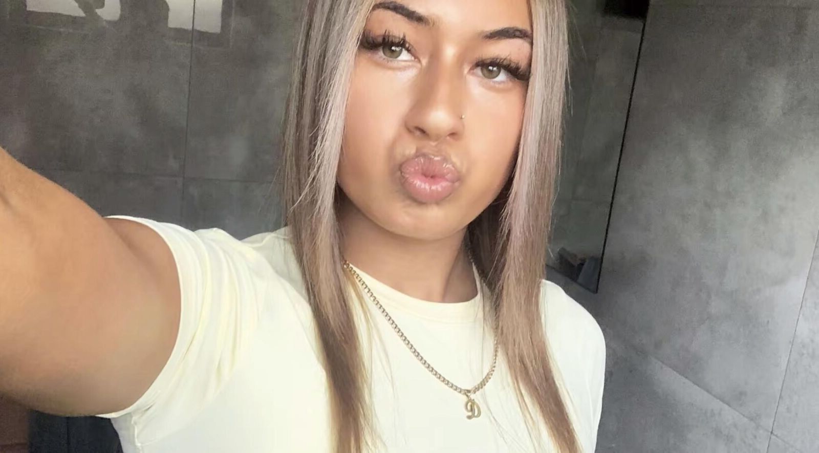 Dakota G