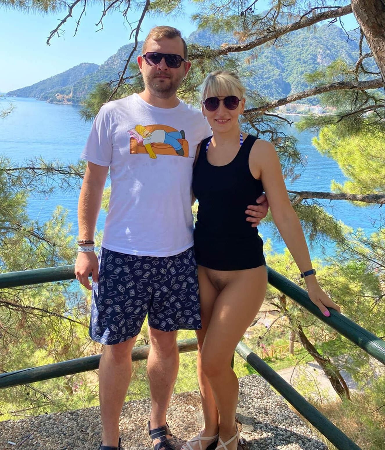 Blonde salope Irina avec son mari