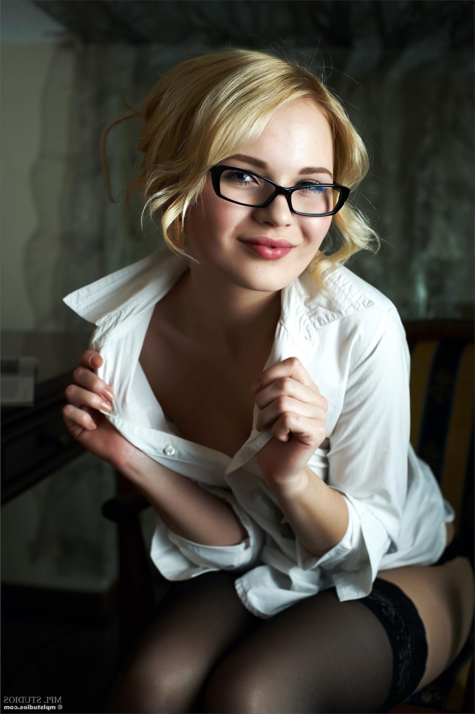 Mplstudios talia ella era mi enamoramiento de la escuela secundaria